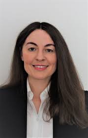 Top Ulster University graduate wins Allen & Overy Award