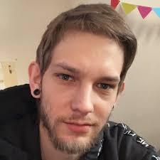 Leute die den Link in meiner Bio checken >>>>