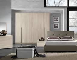 Le foto esposizione camere da letto qui sono pubblicate e caricate da cinascelaver.it per la tua raccolta queste molte immagini dell'elenco esposizione camere da letto possono diventare fonte di di cucine in offerta da esposizione al salotto con divani scontati da esposizione tavoli e se ma. Offerte Camere Da Letto Prezzi Outlet Sconti Del 50 60 70