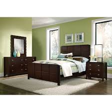 A king measures larger so if you have a large room or want more. Pin Di Furniture