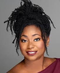 Carolyn Rooney's Instagram, Twitter & Facebook