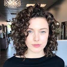 65 Different Versions Of Curly Bob Hairstyle In 2021 Curly Bob Hairstyles Curly Hair Styles Naturally Curly Hair Styles