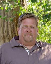 Brett Ralston's Instagram, Twitter & Facebook