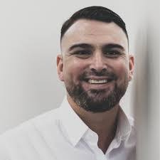 Christopher Mazzone's Instagram, Twitter & Facebook