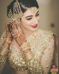 Wedding photographer & @makeupbypriyankakamboj featured on ndtv band baajaa bride by sabyasachi. 592 Likes 6 Comments Priyanka Kamboj Chopra Design Aqua Studio On Instagram Esha Aman For Bookings 9891234559 Designaquastudio Gmail Com Outfit