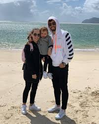 Bruno miguel borges fernandes (european portuguese: Footballers Wags Kids Bruno Ana And Matilde Fernandes Pic Bruno