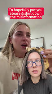 Sara Kiser's Instagram, Twitter & Facebook