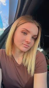 Good places to get your hair done (wanting back blonde)