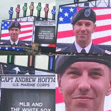 homey got dat smile white peeple giv blak peeple wen dey walk pas dem