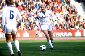 English language names are approximate equivalents of the hexadecimal color codes. Twitter à¤ªà¤° Fc Schalke 04 Seine 134 Erstligaspiele In Serie Sind Noch Heute Vereinsrekord Rolf Russmann Ware Heute 67 Jahre Alt Geworden S04 Https T Co 7dbm4vzo14