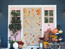 When it comes to christmas decorating, your front door is introduction to your holiday style. 12 Fall Door Decorations That Aren T Wreaths Hgtv