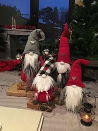 Hot glue the long edges of the triangle together, forming a cone. 10 Tomato Cage Crafts For Holidays Ideas Tomato Cage Crafts Christmas Diy Christmas Crafts