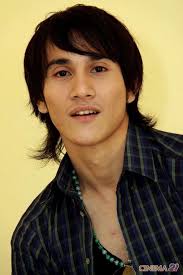 Watching movies, listening any kind of music, playing drum. Picture Of Vino G Bastian