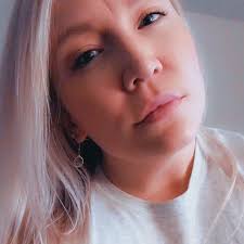 Danielle (Dani) Lenz (@_iamdaniellenicole_) • Threads, Say more