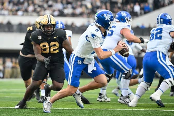 Kentucky vs Vanderbilt college football Week 13 game photos: ACC action