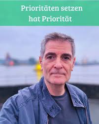 Zoe Beckert (née McCartney)