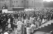 Am ende der fronleichnamsprozession und eucharistischer segen mariä himmelsfahrt.: Fronleichnam Wikipedia