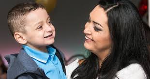 Bradley Lowery 'no longer responsive, but we know he's listening', his  heartbroken parents reveal : r/soccer