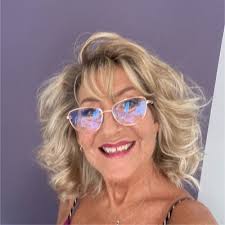 As many of you saw when I posted weeks back, this weekend my husband and I  took part in a 25km walk.