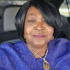 In Loving Memory of Cleave Leon Dingle Epps, Sr. Mr. Cleave Leon Dingle  Epps, Sr., 73, a well-known resident of Okeechobee, Florida passed away  peacefully at his residence