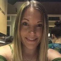 Stephanie Lakin's Instagram, Twitter & Facebook