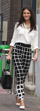 Former coronation street regular michelle keegan often leads the way when it comes to fashion, style and lifestyle, and her new simmering hair colour will be no exception this summer. 50 Great Michelle Keegan Street Style Outfits Style Estate Street Style Outfit Street Style Fashion