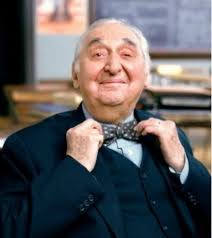 Lauren Holly in Picket Fences. cel celebritycentral bri rity ycentral celebr