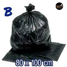 Sampah plastik menjadi permasalahan lingkungan secara global dari masa ke masa.materialnya yang membutuhkan waktu lama. Jual Kantong Plastik Sampah Kresek Hitam Besar Jumbo Hd Pe 80 X 100 Cm Kota Surabaya Kemasan Kita Tokopedia