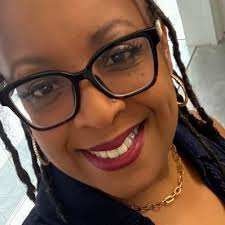 Ebony Payne-English (@EbonyOshun)