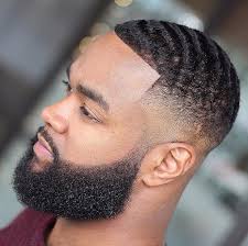 The skin fade haircut, also known as a zero fade and bald fade, is a very trendy and popular men's taper fade cut. Bald Fade Cut Novocom Top