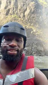 Sanele Nkosi's Video