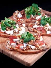 Tartines De Chevre Jambon Fume Et Miel Recette Recettes De Cuisine Recette Tartine Cuisine