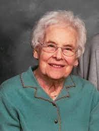 Sandra Sytsma's Instagram, Twitter & Facebook