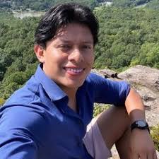 Eliezer Velázquez (@eliezer.velzquez)