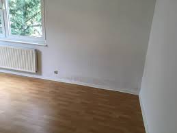 Alle wohnungsschäden müssen sich im maß der gewöhnlichen abnutzung einer mietwohnung in österreich halten. Befinde Mich Auf Wohnungssuche Besichtigte Wohnung Hatte Diesen Fleck An Der Wand Ist Das Schimmel Oder Ein Wasserschaden De