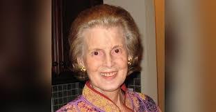 Kelley Hull's Instagram, Twitter & Facebook