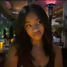 lezley <3 (livvveyy)