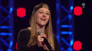 Alleen het beste van het beste is goed genoeg. Watch 14 Year Old Sing Better Than Avril Lavigne In Iconic The Voice Kids Audition Talent Recap