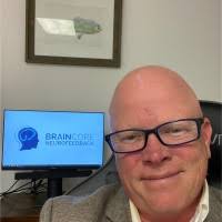 Walter Chamberlain's Instagram, Twitter & Facebook