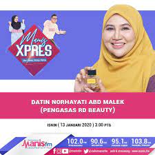 Definisi persekitaran perniagaan menurut tokoh; Facebook