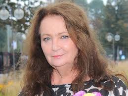 Anna dymna was born on july 20, 1951 in legnica, dolnoslaskie, poland. Anna Dymna Musi Schudnac Ze Wzgledu Na Zdrowie Newsy Polki Pl