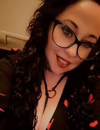 considering employees with addiction and anxiety during christmas parties