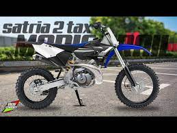 Dari akun vlog mxvl 25, yang mereview modifikasi satria 2 tak menjadi motor trail, menceritakan bahwa untuk mengubah satria 2 tak menjadi motor. Suzuki Satria 2 Tak Modif Trail Adf Garage 21 Youtube