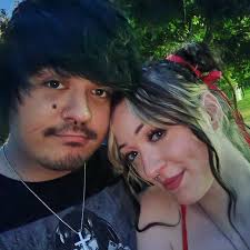 What an amazing way to spend our 11 months @veronicastellac thank you for  everything youve done for me and for making me a better man, I love you so  much 💕