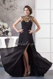 Welches abschlussballkleid für wen geeignet ist, hängt ganz vom stil und typ der jeweiligen trägerin ab. So Finden Sie Das Perfekte Kleid Fur Abschlussball Eine Komplette Anleitung Blog Von Bridesire