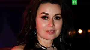 Anastasia yuryevna zavorotnyuk is a russian actress and television presenter. Smi Anastasii Zavorotnyuk Stalo Huzhe Ntv Ru