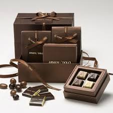 This Mother S Day Treat Her To Something Just As Sweet With A Gift Set From Armani Dolci Th Chocolate Packaging Chocolate Packaging Design Luxury Chocolate