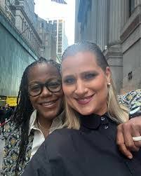 Lisa Huckins's Instagram, Twitter & Facebook