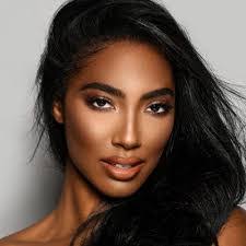 Latonya Hall's Instagram, Twitter & Facebook