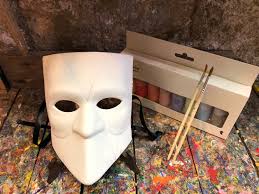 Venetian Casanova Mask With Painting Kit